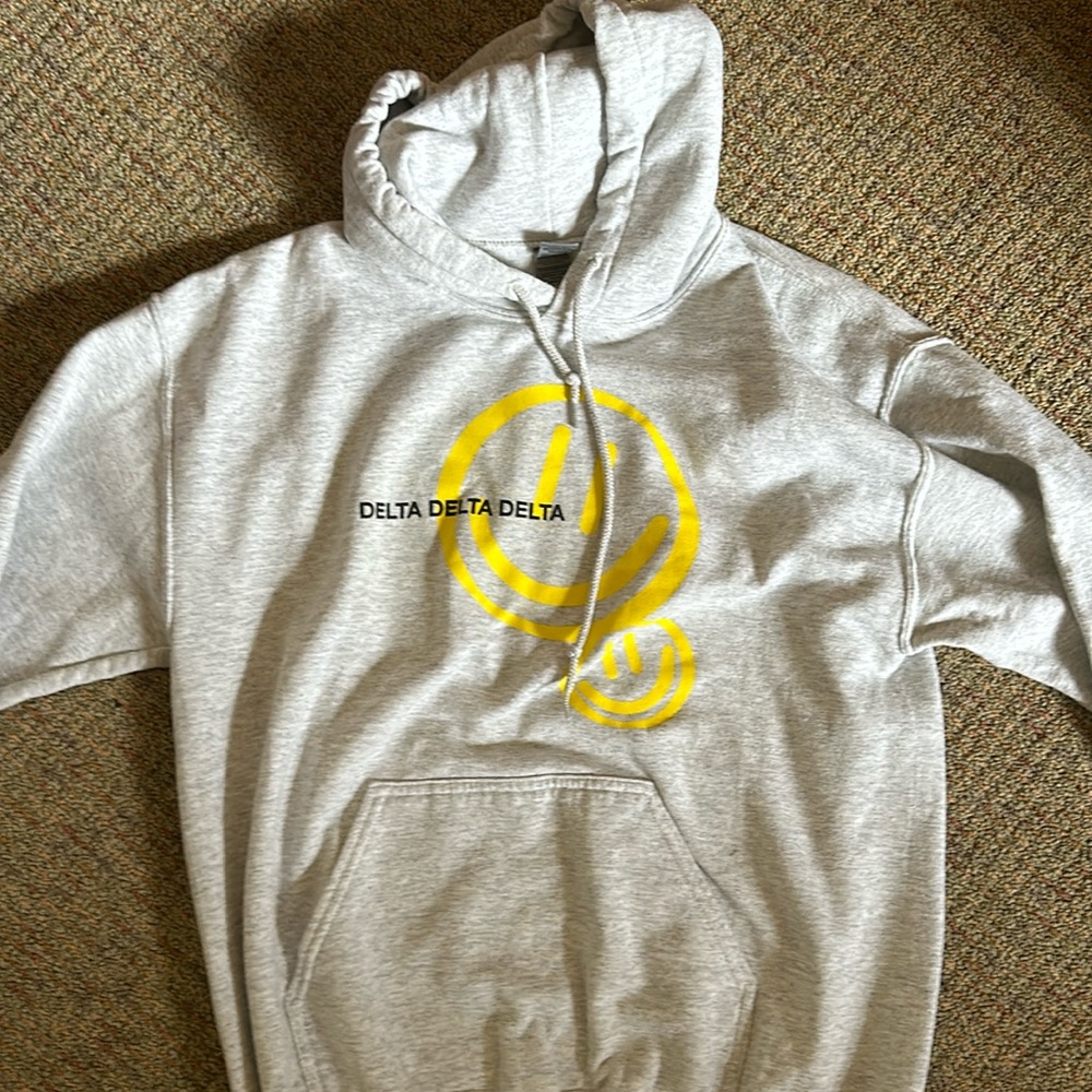 Tri Delta Sweatshirt Size Medium